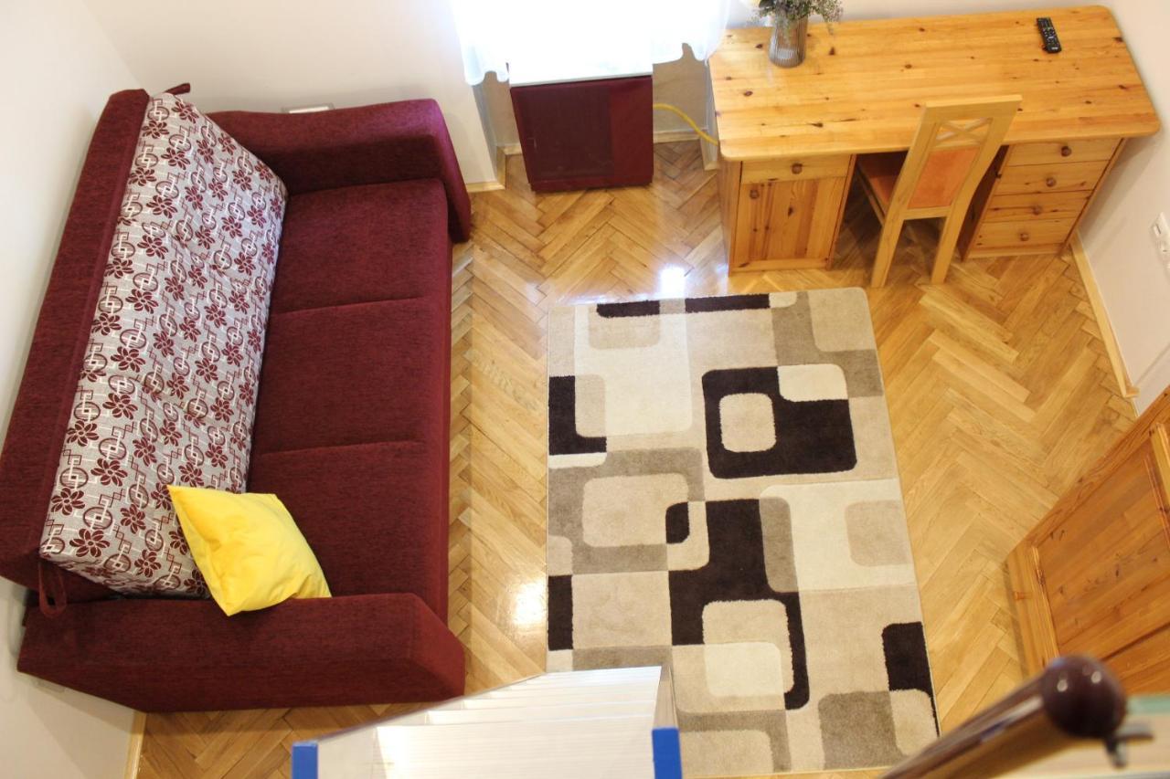 Vito Apartman Eger Bagian luar foto