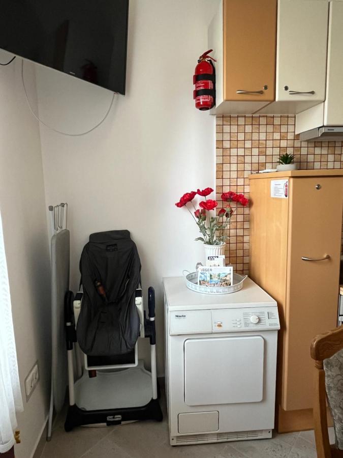 Vito Apartman Eger Bagian luar foto
