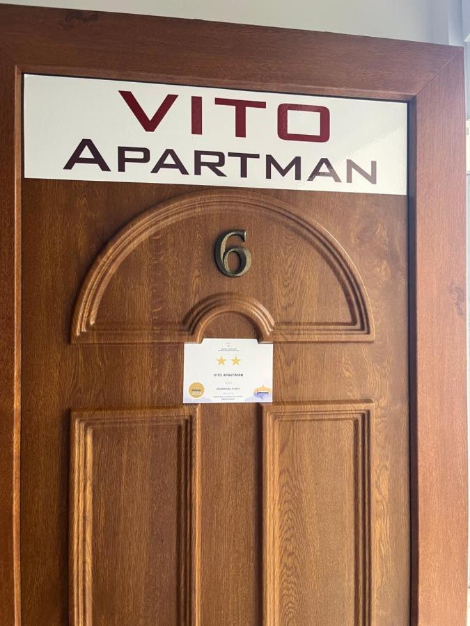 Vito Apartman Eger Bagian luar foto